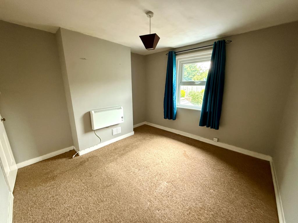 Lot: 160 - MID-TERRACE HOUSE FOR REFURBISHMENT - Bedroom two